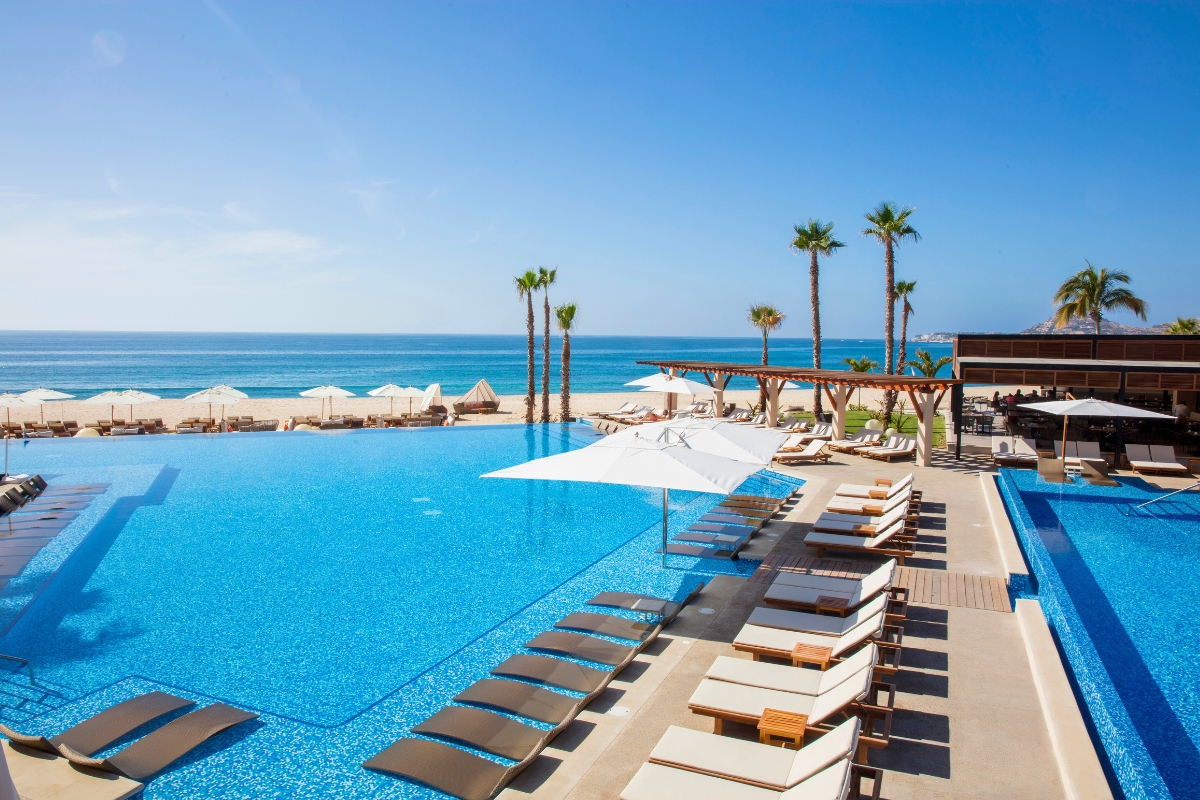 Krystalgrand_loscabos_pool3